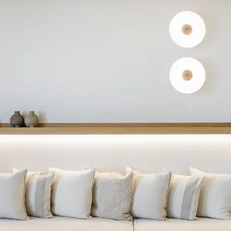 Blue - 1 Sea View, Walk To The Hotel *