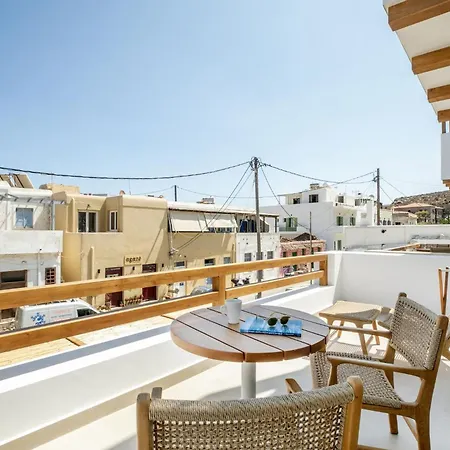 Blue - 1 Sea View, Walk To The